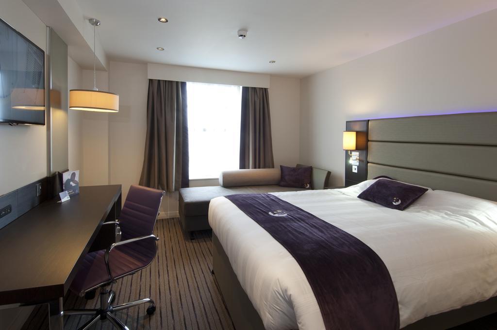 Premier Inn London Croydon West - Purley A23 Pokoj fotografie