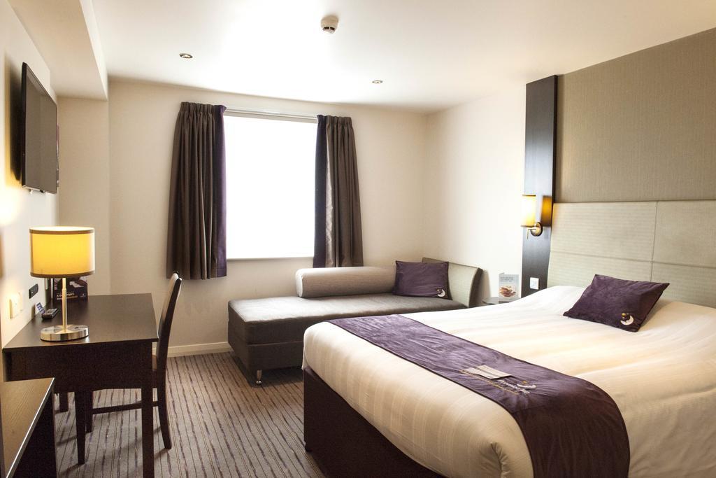 Premier Inn London Croydon West - Purley A23 Pokoj fotografie