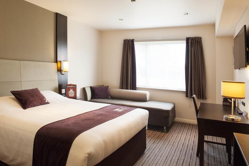 Premier Inn London Croydon West - Purley A23 Pokoj fotografie